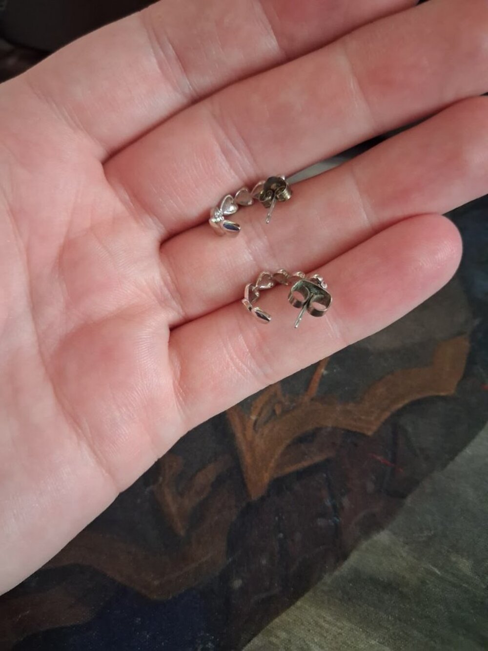Mini Heart hoops - Picture 3 of 3